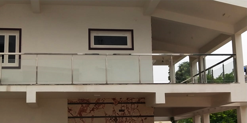 frameless-glass-railing-bangalore